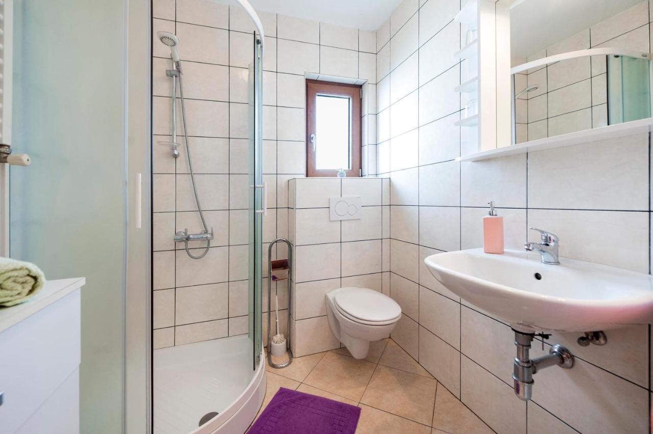 Apartments Adria โรวีน ภายนอก รูปภาพ
