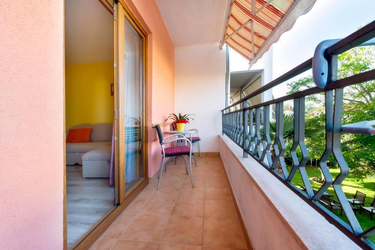 Apartments Adria โรวีน ภายนอก รูปภาพ